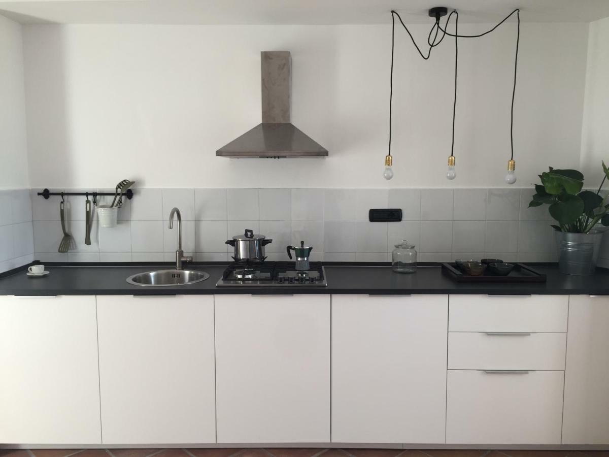 Casa Giada Apartment ซาแลร์โน ภายนอก รูปภาพ