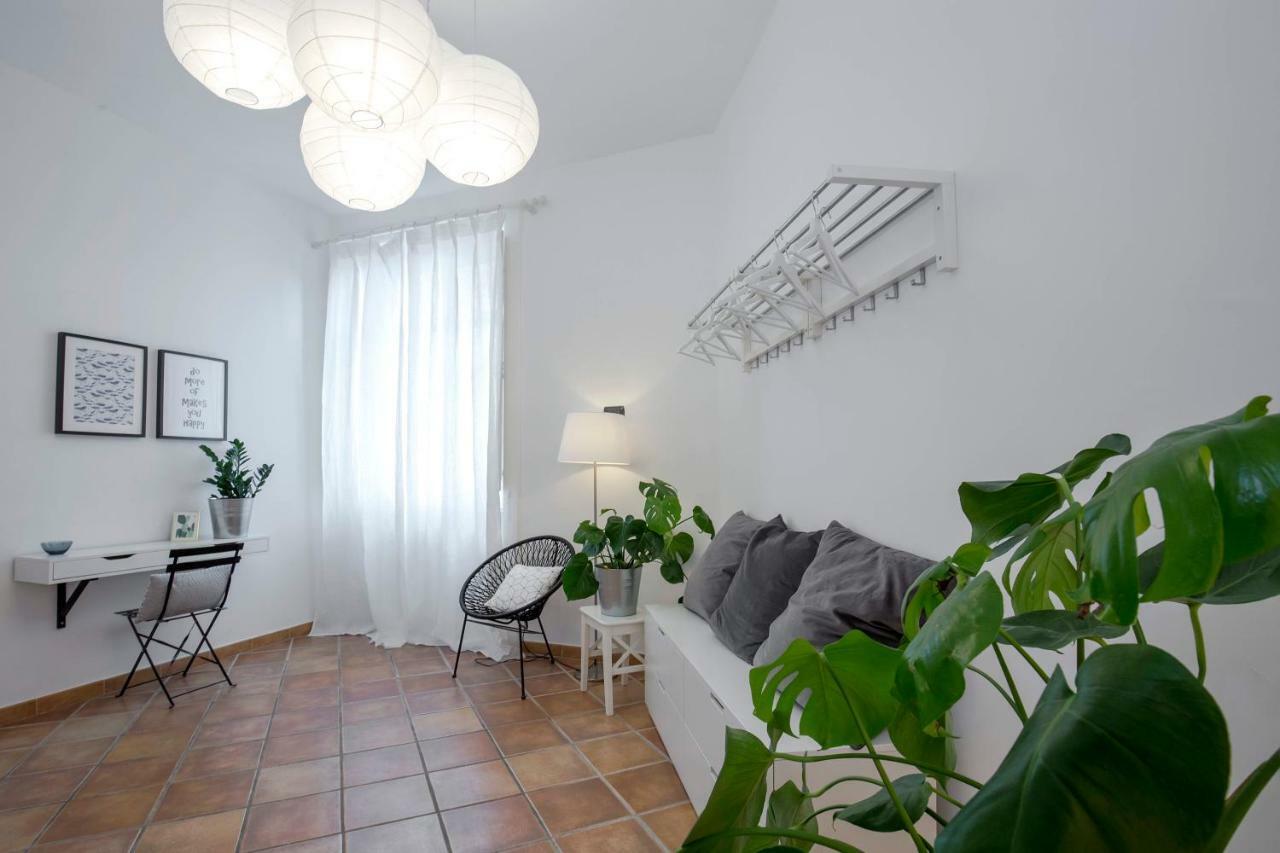 Casa Giada Apartment ซาแลร์โน ภายนอก รูปภาพ