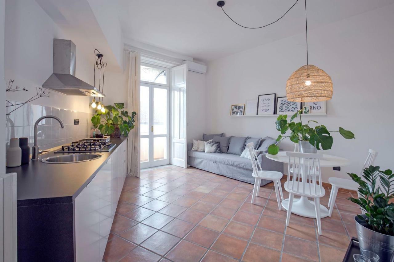 Casa Giada Apartment ซาแลร์โน ภายนอก รูปภาพ
