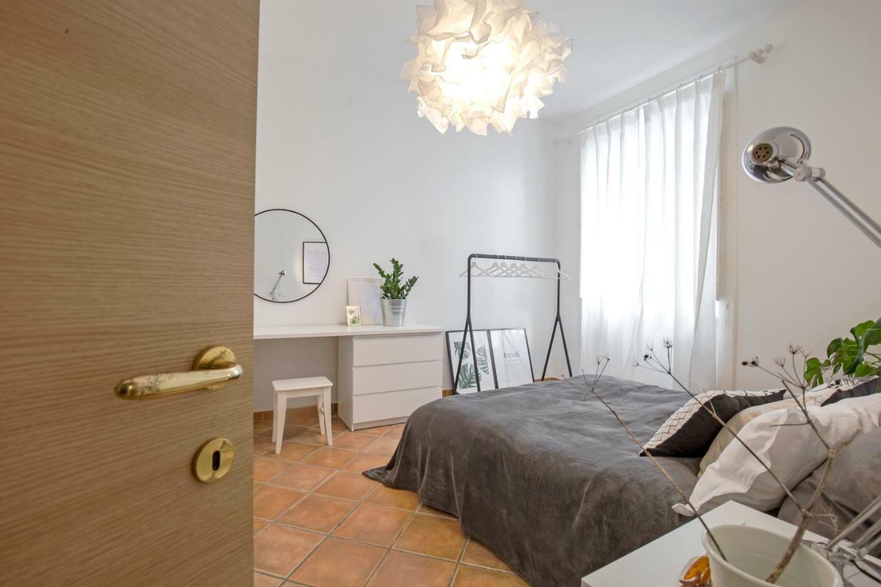 Casa Giada Apartment ซาแลร์โน ภายนอก รูปภาพ